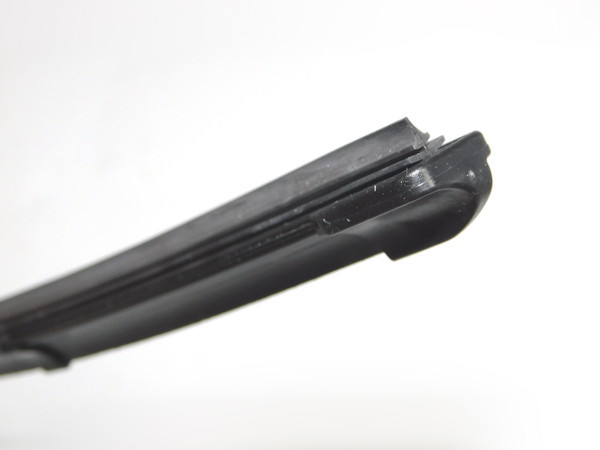 BMW 1シリーズ E81 E82 E87 E88 フロント エアロ ワイパーブレード 左右セット 右ハンドル用 500mm ASSY 61610420550 新品_4