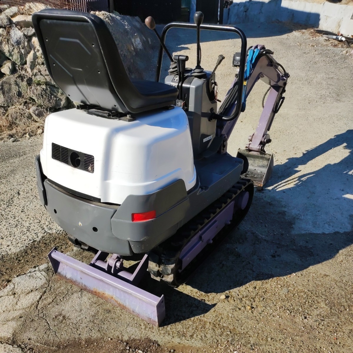 三菱油圧ショベルMM05中古 動作確認済み。 ミニユンボ・バックホー  