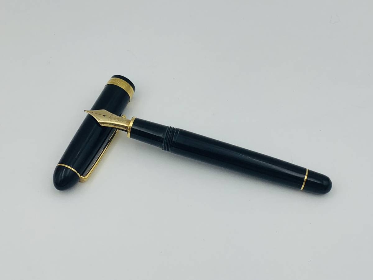 [現状品] Platinaum プラチナ万年筆 ペン先 14K 太 刻印 #3776 筆記未確認 文房具 筆記用具 プラチナム