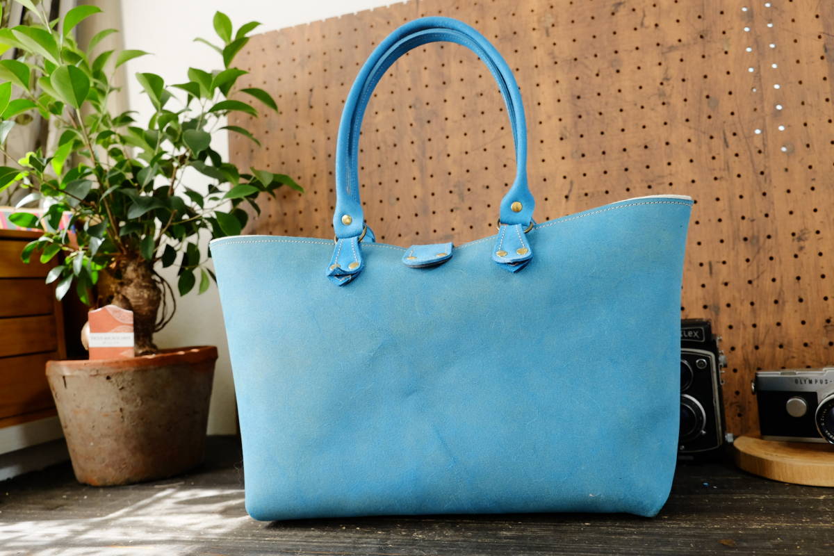 ◇Lsize◇透明感が美しいターコイズブルーレザーハンドメイドトート 