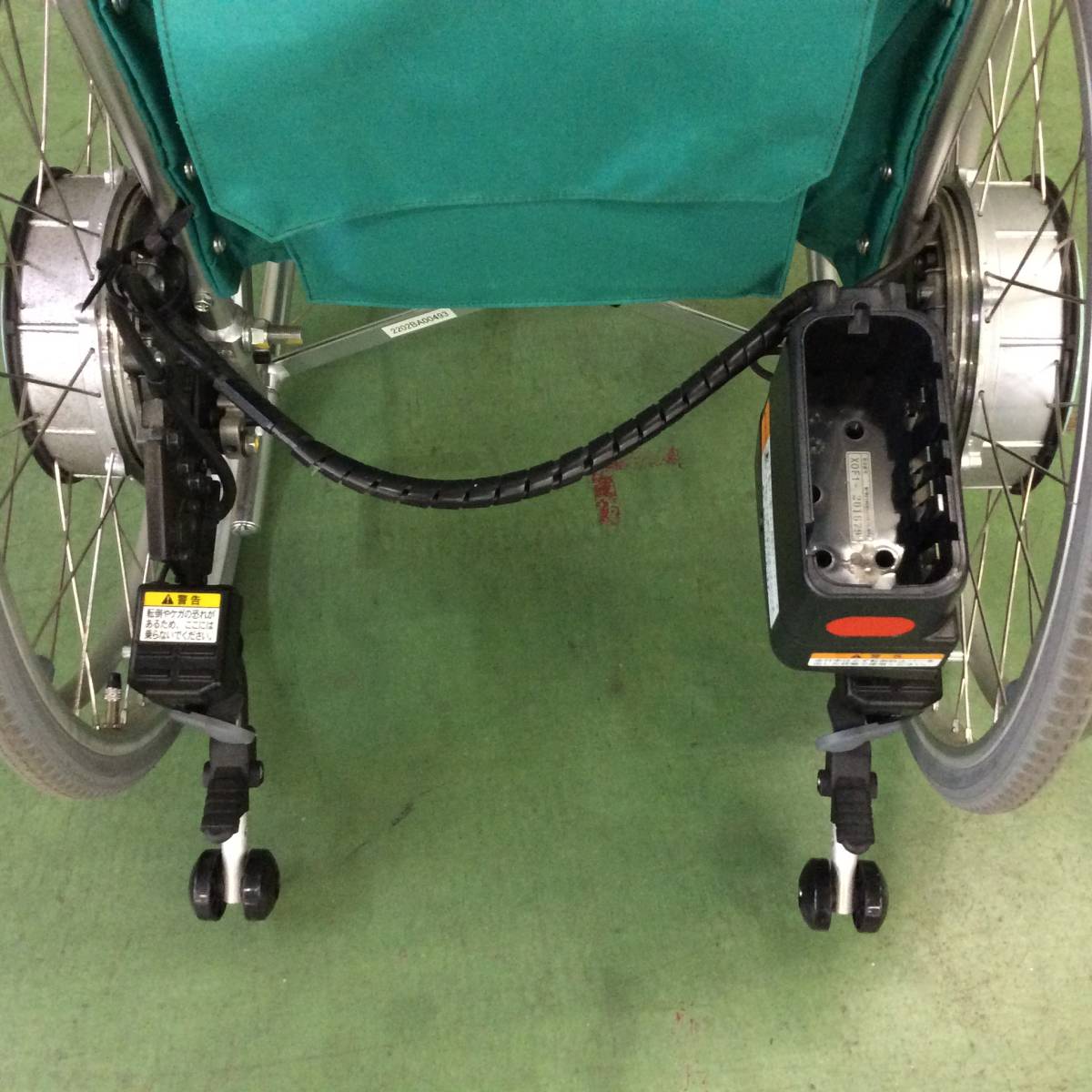 YH-6114】中古美品 YAMAHA ヤマハ 電動車いす JWX-1PLUS 充電器 