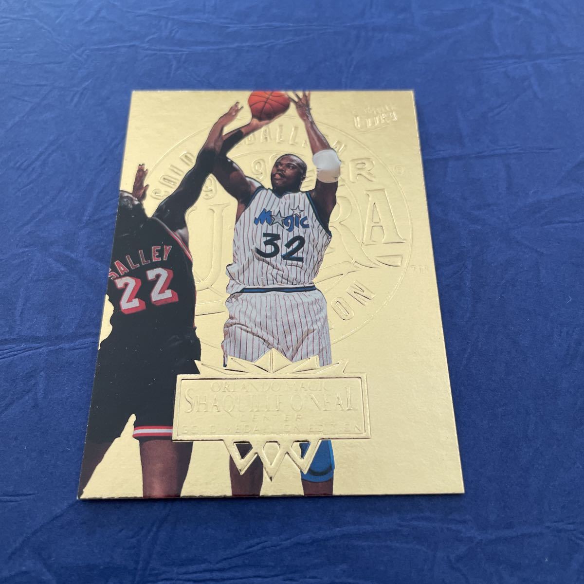 1995-96 Fleer Ultra Gold Medallion #126 Shaquille O