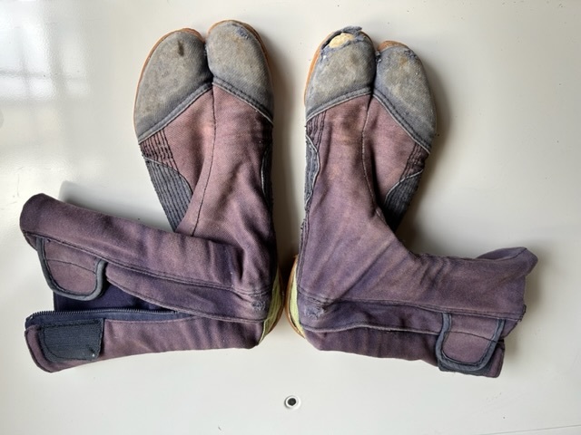 地下足袋使用済み中古品　25.5サイズ