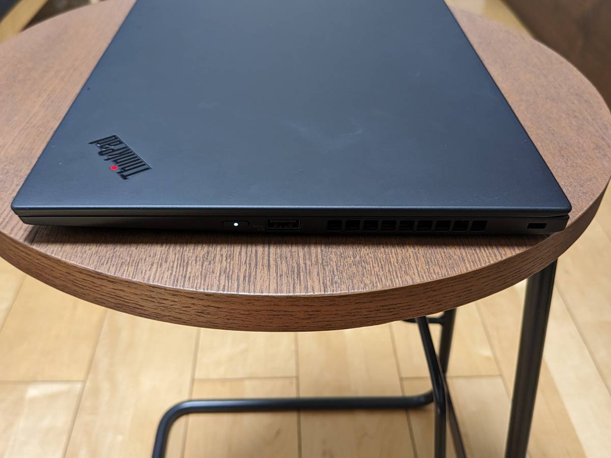 ThinkPad X1 Carbon 7th Gen Core i7 8565U 1.8GHz/16GB/512GB
