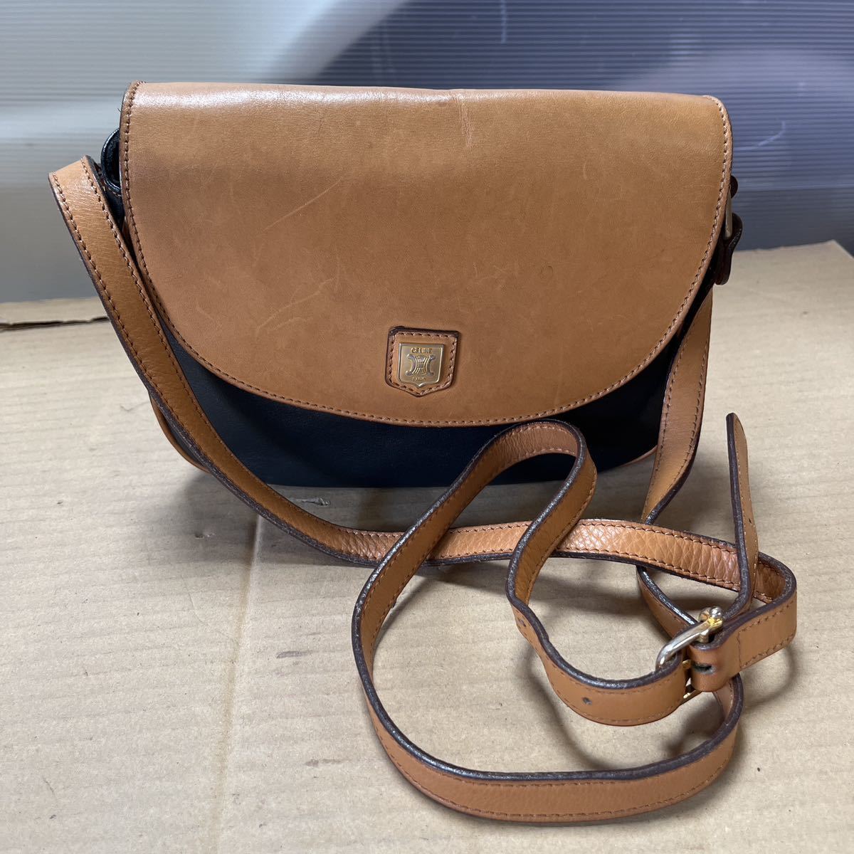 CELINE セリーヌ 斜めがけ 鞄 かばん ポシェット レディース ブランド 