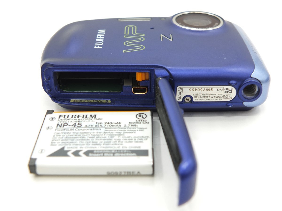 z22266】FUJIFILM 富士フィルム FinePix Z33WP コンパクトデジタル