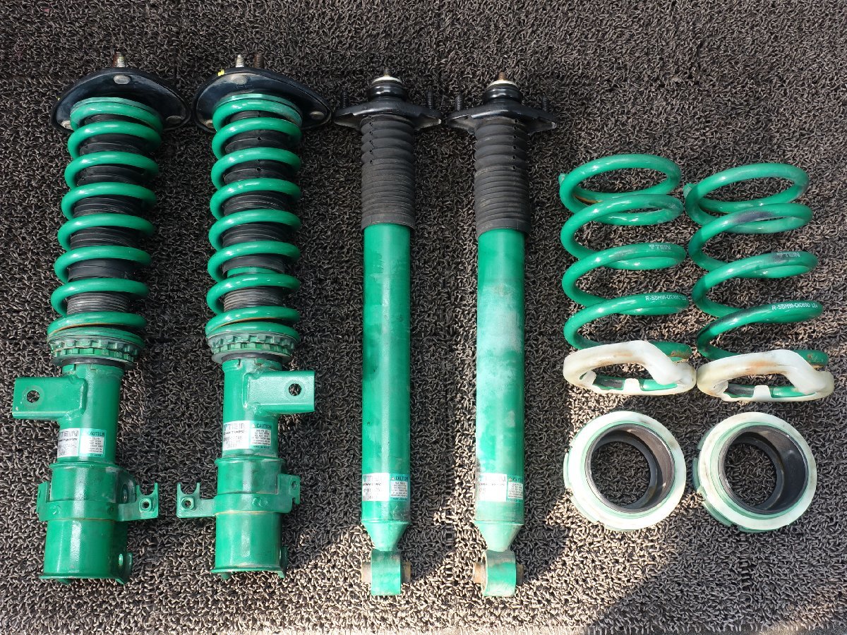 ステップワゴン テイン フロントアッパーマウント RF7 RF5 RF3 TEIN の
