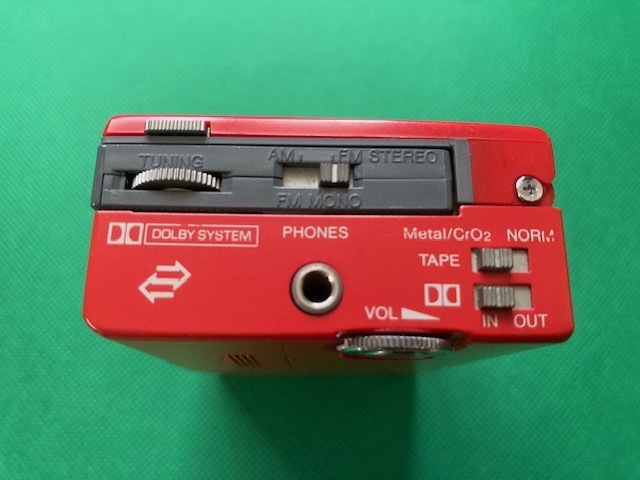 東芝 ポータブルカセットプレイヤー Walky ウォーキー KT-AS10 TOSHIBA