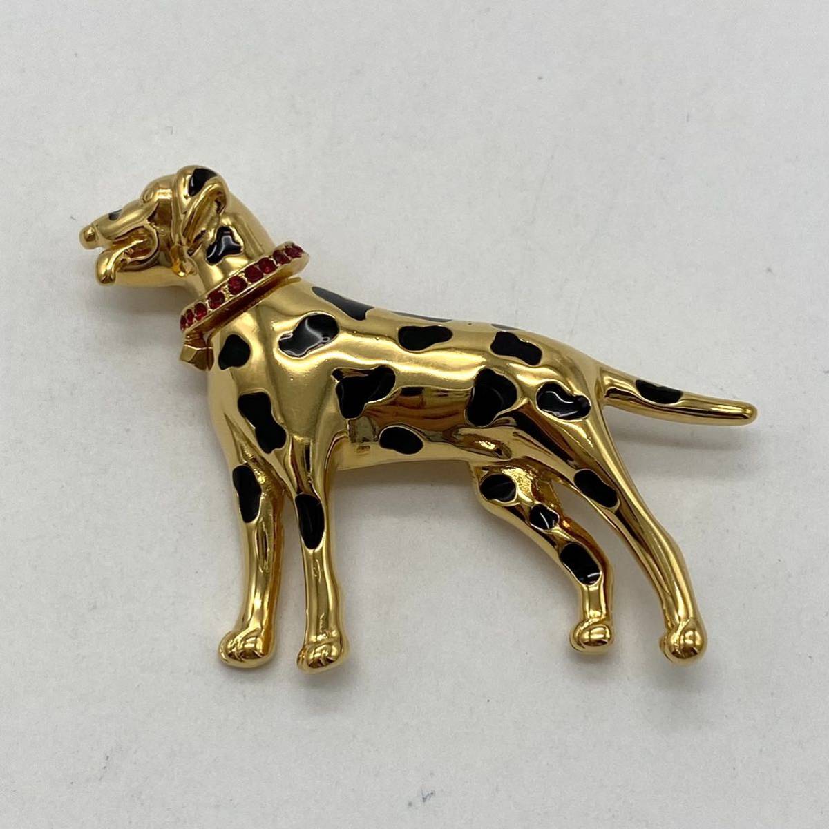 TRIFARI トリファリ ブローチ ゴールド犬 1996 アクセサリー P5643