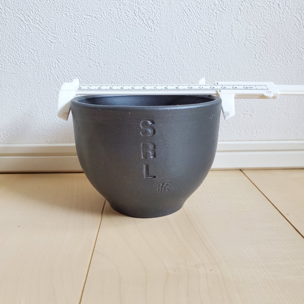 送料込 新品未使用 NEIGHBORHOOD ネイバーフッド Specimen Research Laboratory SRL 伝市鉢 Mサイズ 植木鉢 陶器鉢