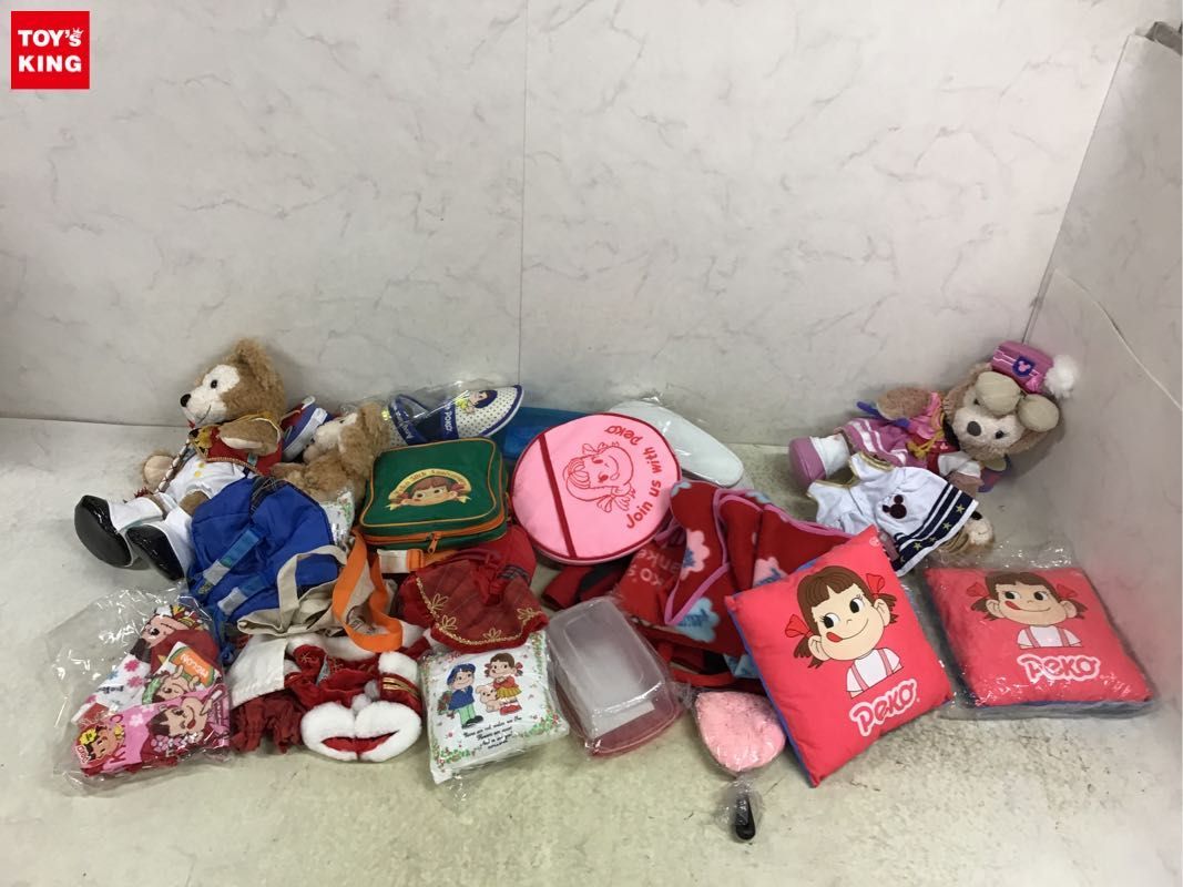 1円〜 同梱不可 ジャンク ペコちゃん、ダッフィー等 ぬいぐるみ、クッション他