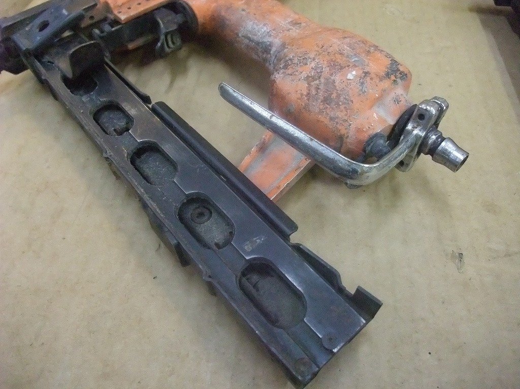 MAX マックス TA-52/432MA ステープル用エアネイラ 常圧 釘打機