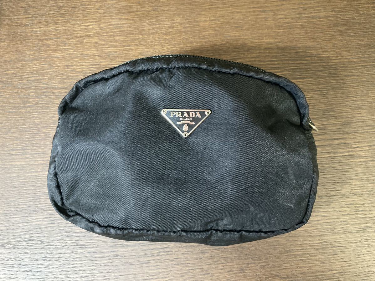 PRADA(プラダ) ポーチ PRADA 化粧ポーチ 黒 - 黒 ナイロン PRADA