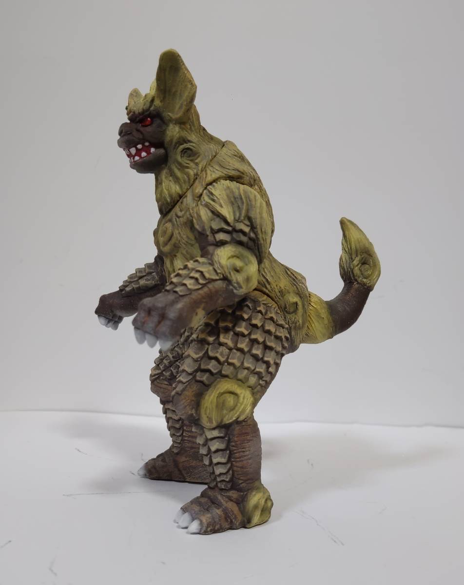 ゴジラ怪獣ソフビ　キングシーサー　リペイント完成品 ゴジラ怪獣ソフビ キングシーサー リペイント完成品