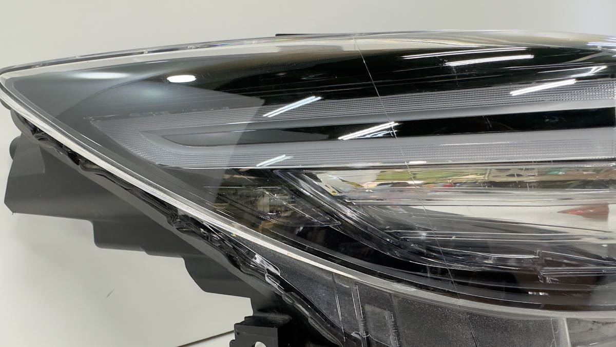 50825 ② CX-5 CX-8 KF2P 純正 右 ヘッドライト LED STANLEY W3953 刻印ヒ