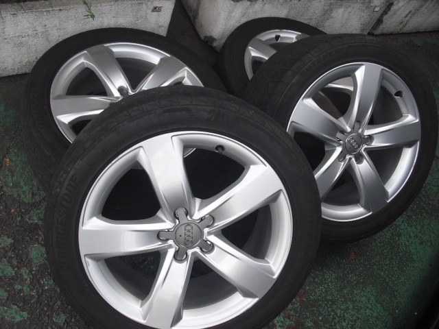  ２４５/４５Ｒ１８ アウディＳ６純正アルミホイール＆夏タイヤ ４本セット(ラジアルタイヤ)｜売買されたオークション情報、yahooの商品情報をアーカイブ公開 - オークファン 5穴