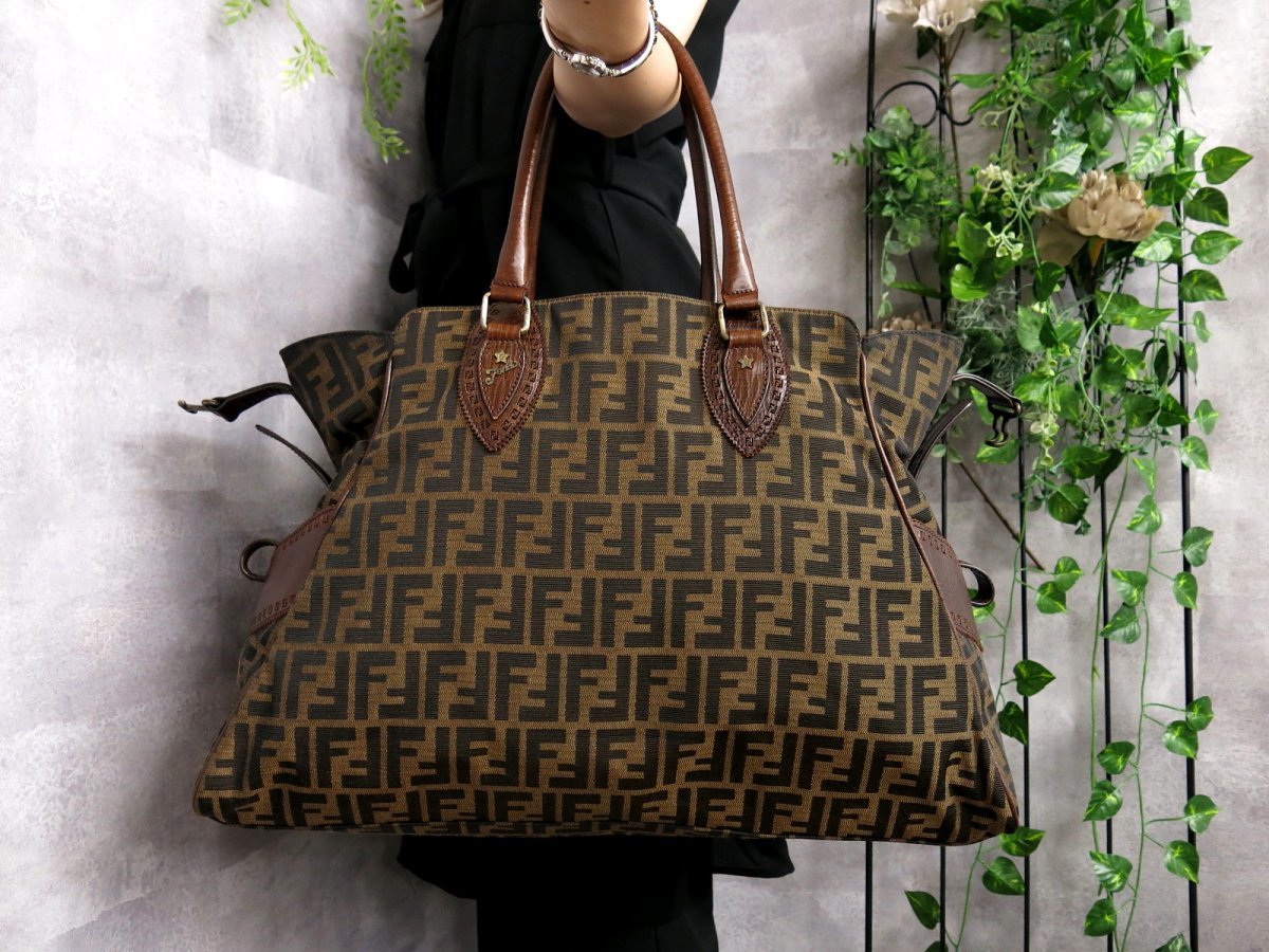 ○超美品○FENDI フェンディ○エトニコ○ズッカ○キャンバス カーフ 