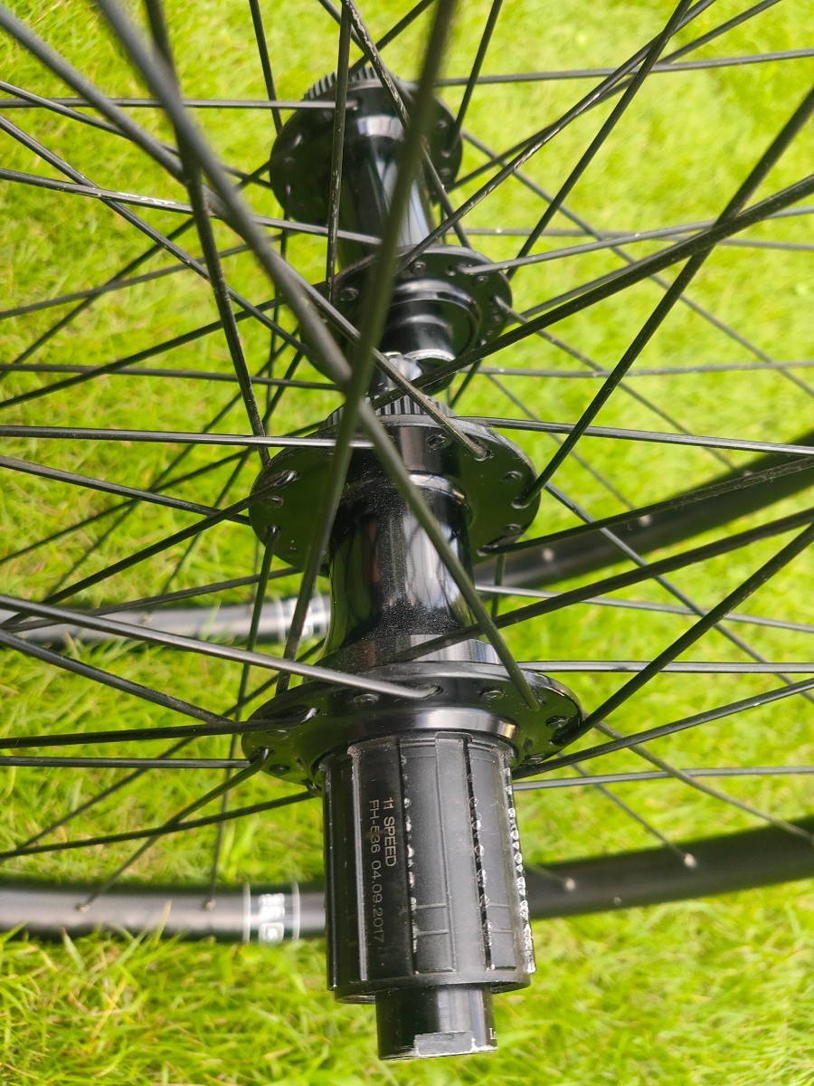 WTB HTZ i25 完組ホイール　スルーアクスル　ディスクブレーキ 650c 650B ホイールセット 27.5 ディスク チューブレスレディ チューブレス