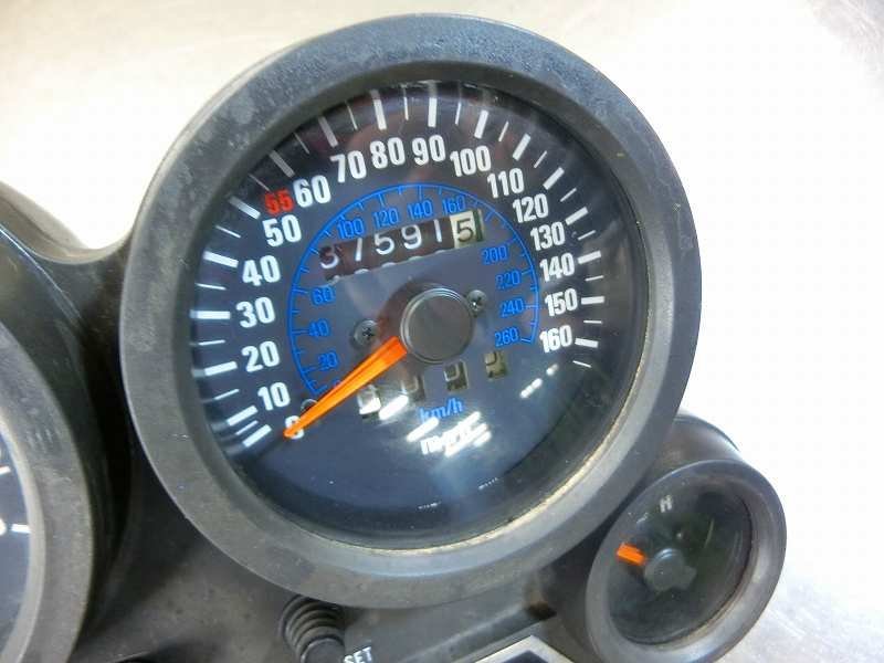 GPZ900R 純正メーターAssy、綺麗、マイル表示、スピードメーター、タコ