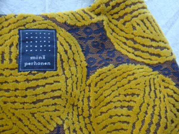 mina perhonen☆wolly ball egg bag エッグバッグ 毛糸玉黄色(ミナ