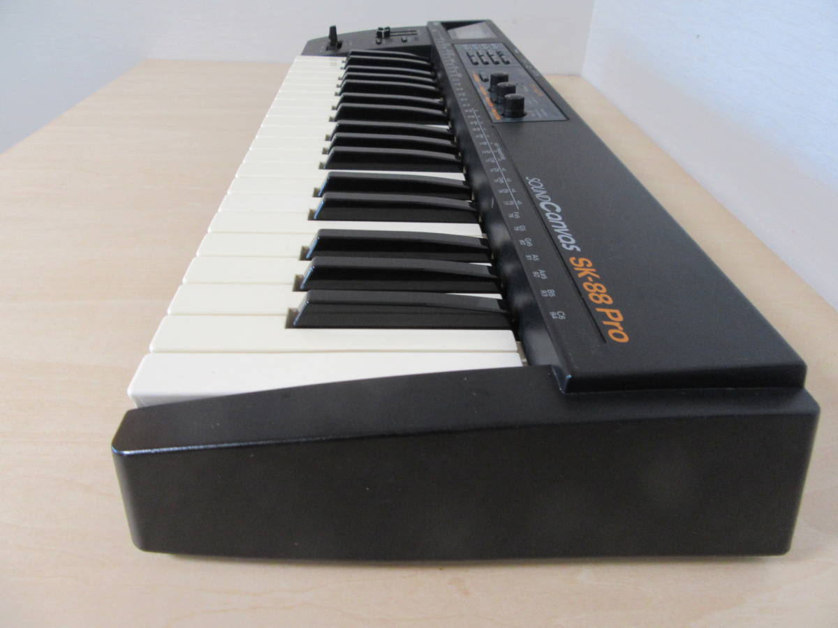 Roland SK-88PRO ジャンク品 音は出ます シンセサイザー 音源