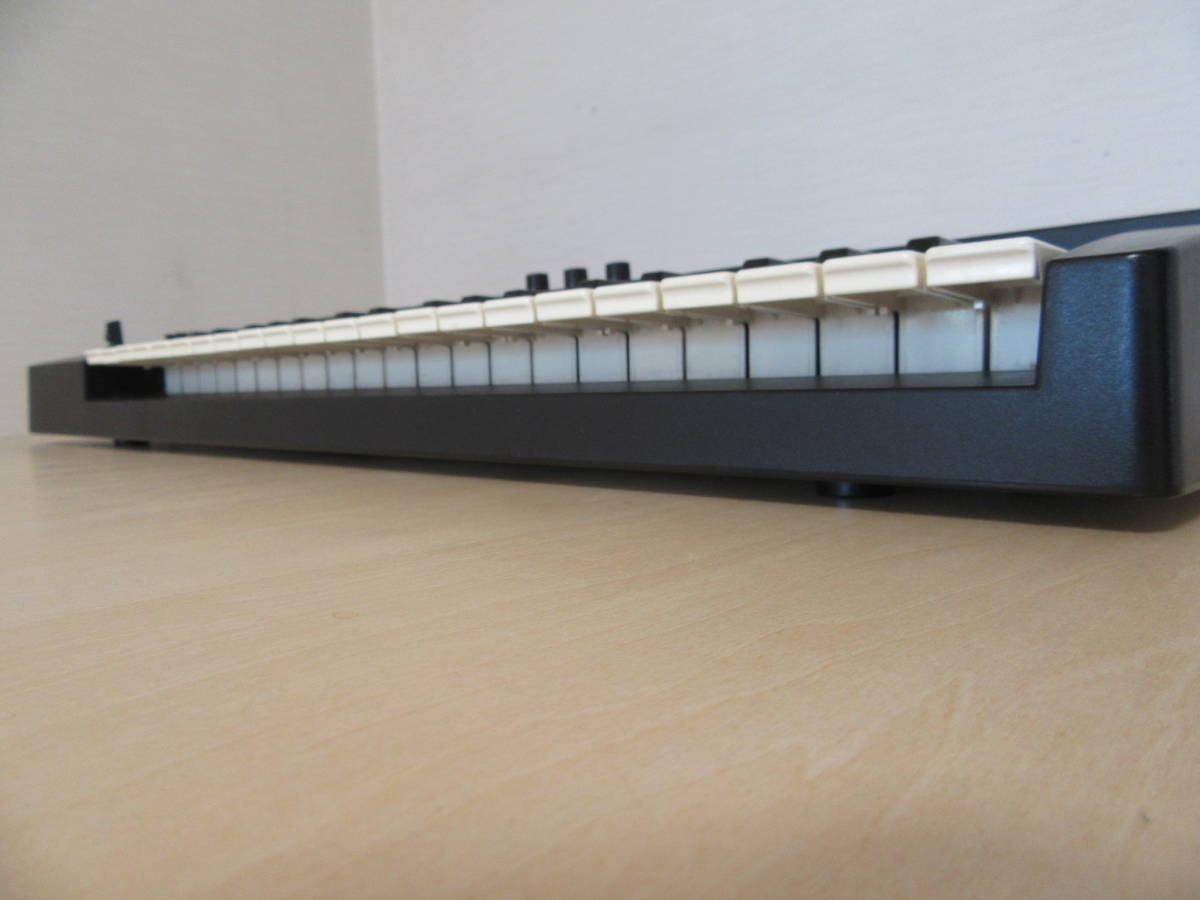 Roland SK-88PRO ジャンク品 音は出ます シンセサイザー 音源