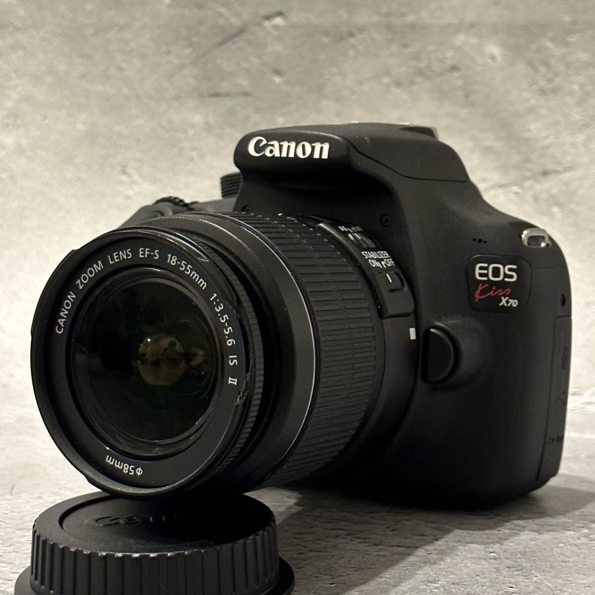 ☆美品☆ キャノン Canon EOS Kiss X70 レンズキット デジタル一眼レフ 