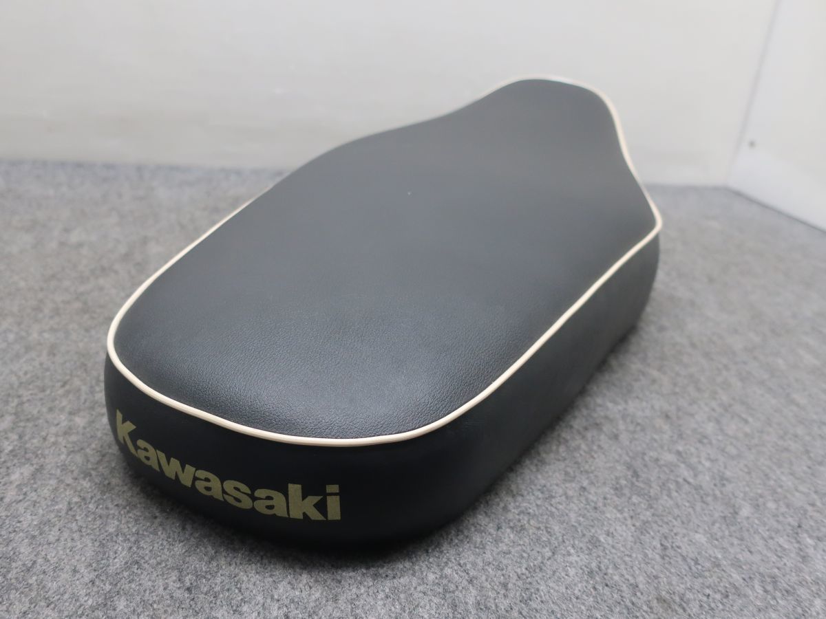 美品 W650 純正 シート 53001-1902-NQ ◆返品可 ●140サイズ X27051K T08K 143