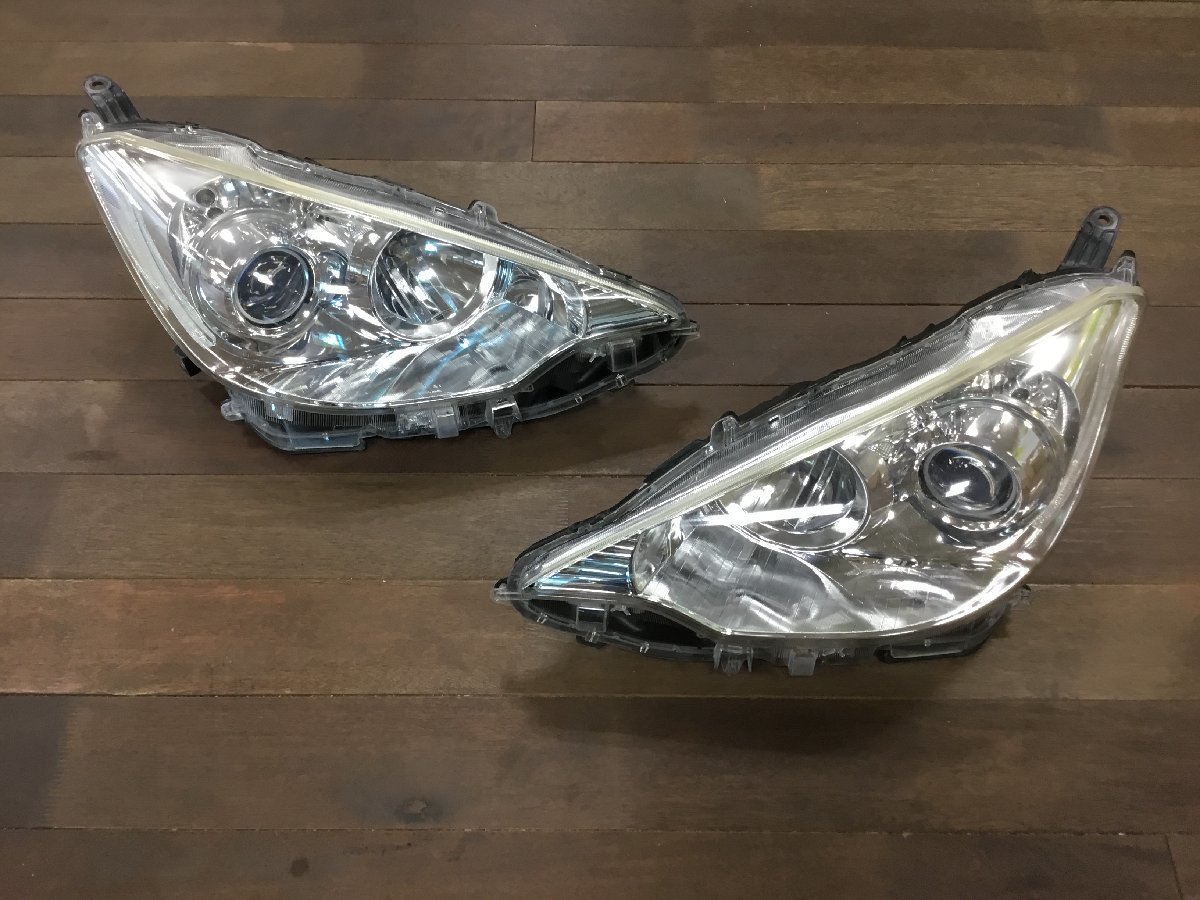NHP10 アクア 純正 ハロゲン ヘッドライト KOITO 52-244 メッキ 