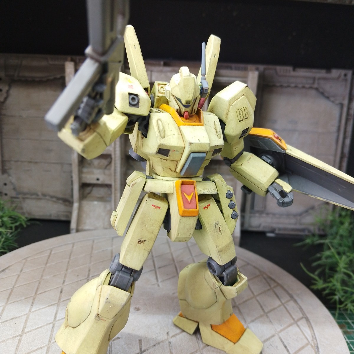 ガンプラ完成品、HGジェガン、ゼネラルレビル配備機カラー塗装、汚し 