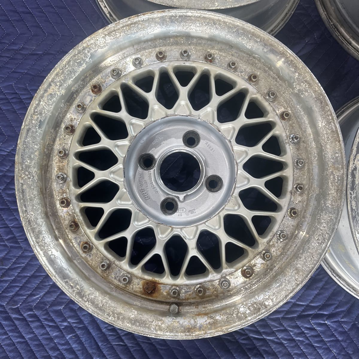 537】BBS GERMANY GESCHMIEDET RAD Nr RS031 15インチ 6.5J +25 4穴