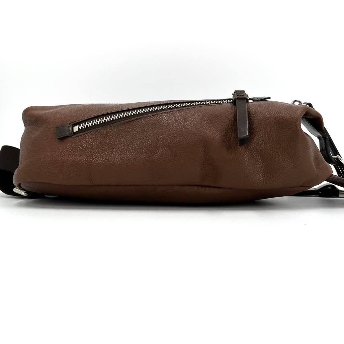 1円【 極美品 】COACH コーチ トンプソン ボディバッグ ワンショルダー