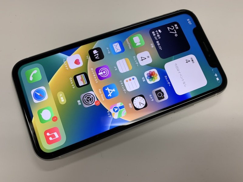 爆買い，正規品 DR259 SIMフリー iPhoneXR ホワイト 128GB ジャンク ロックOFF(iPhone)｜売買されたオークション情報、yahooの商品情報をアーカイブ公開 - オークファン iPhone
