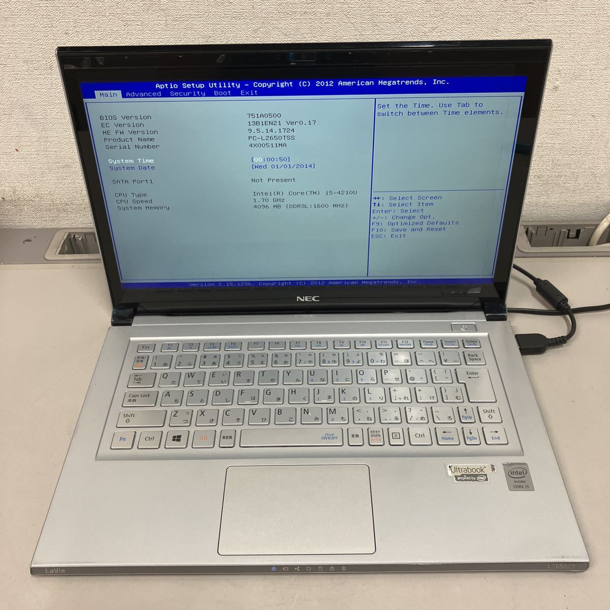 NEC ノートパソコンLaVie PC-LS150RSW-KS Windows8 NEC ノートパソコンLaVie PC-LS150RSW-KS Windows8 NEC パソコン Windows8