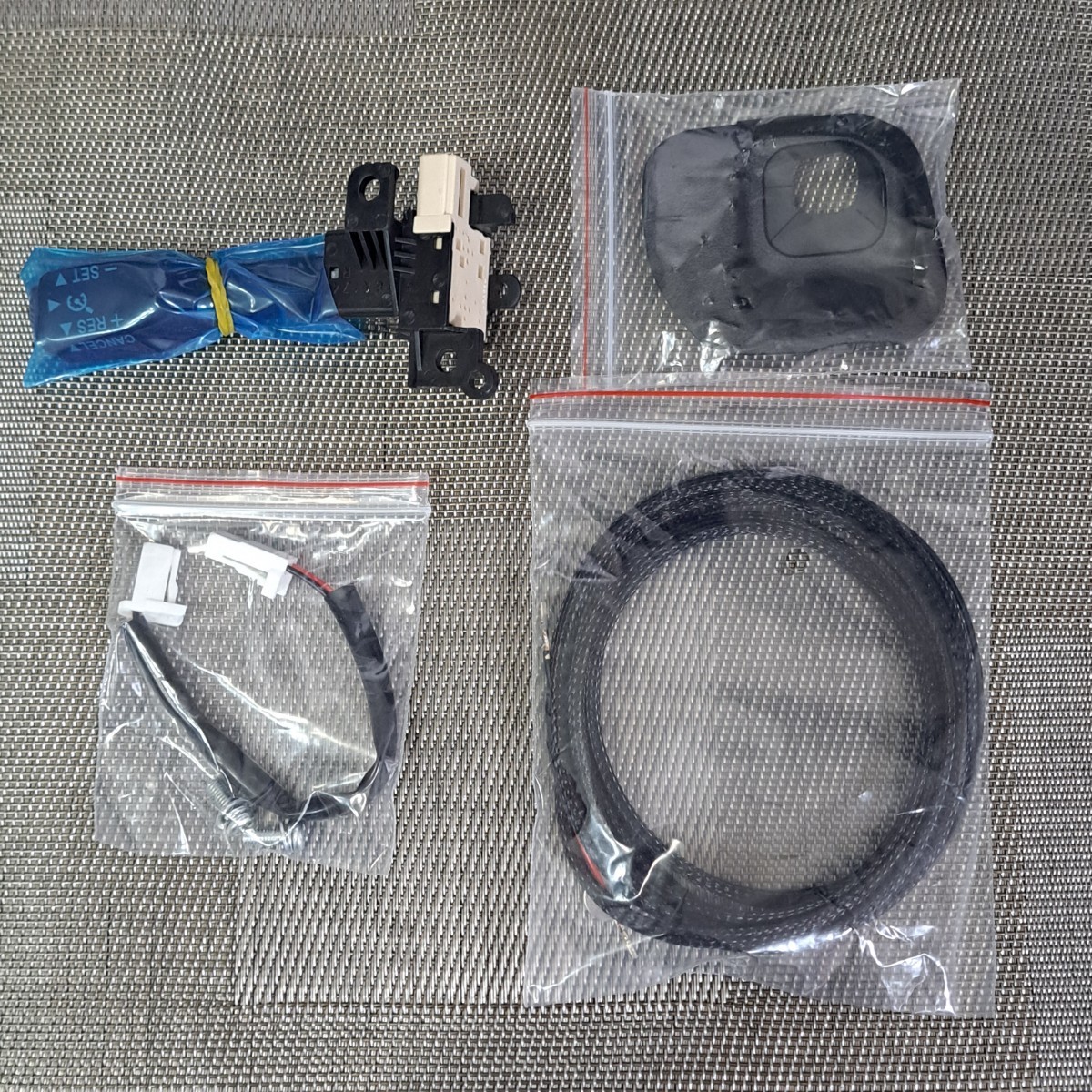 プリウス クルーズコントロール 格安取付 後付け セット プリウスα G'S S L Sツーリング ハーネス クルコン プリウス スイッチ セット