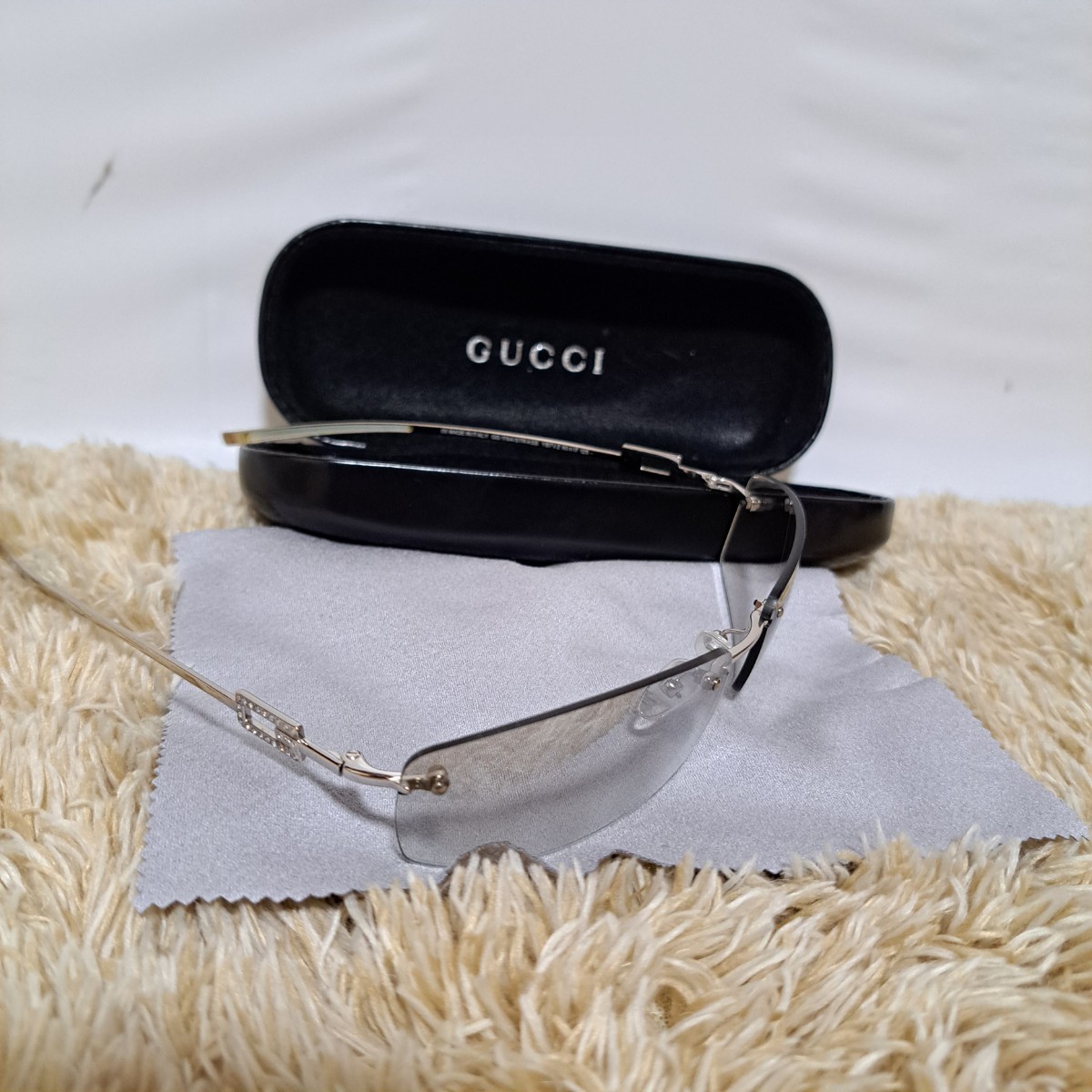 GUCCI グッチ サングラス ケース付き STRASSイタリア製 ストーン 60