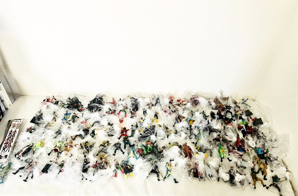 B05梱80★1円〜 まとめ ミニ フィギュア HGシリーズ /仮面ライダー ブラック ショッカー V3 旧1号 新1号 2号 アマゾン X ライダーマン 他