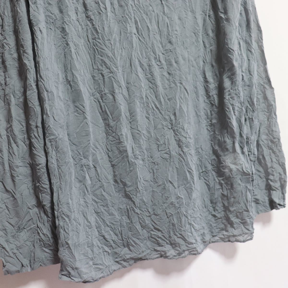 希少 ISSEY MIYAKE プリーツ シワ加工 重ね着風タートル イッセイ 希少 ISSEY MIYAKE プリーツ シワ加工 重ね着風タートル イッセイ