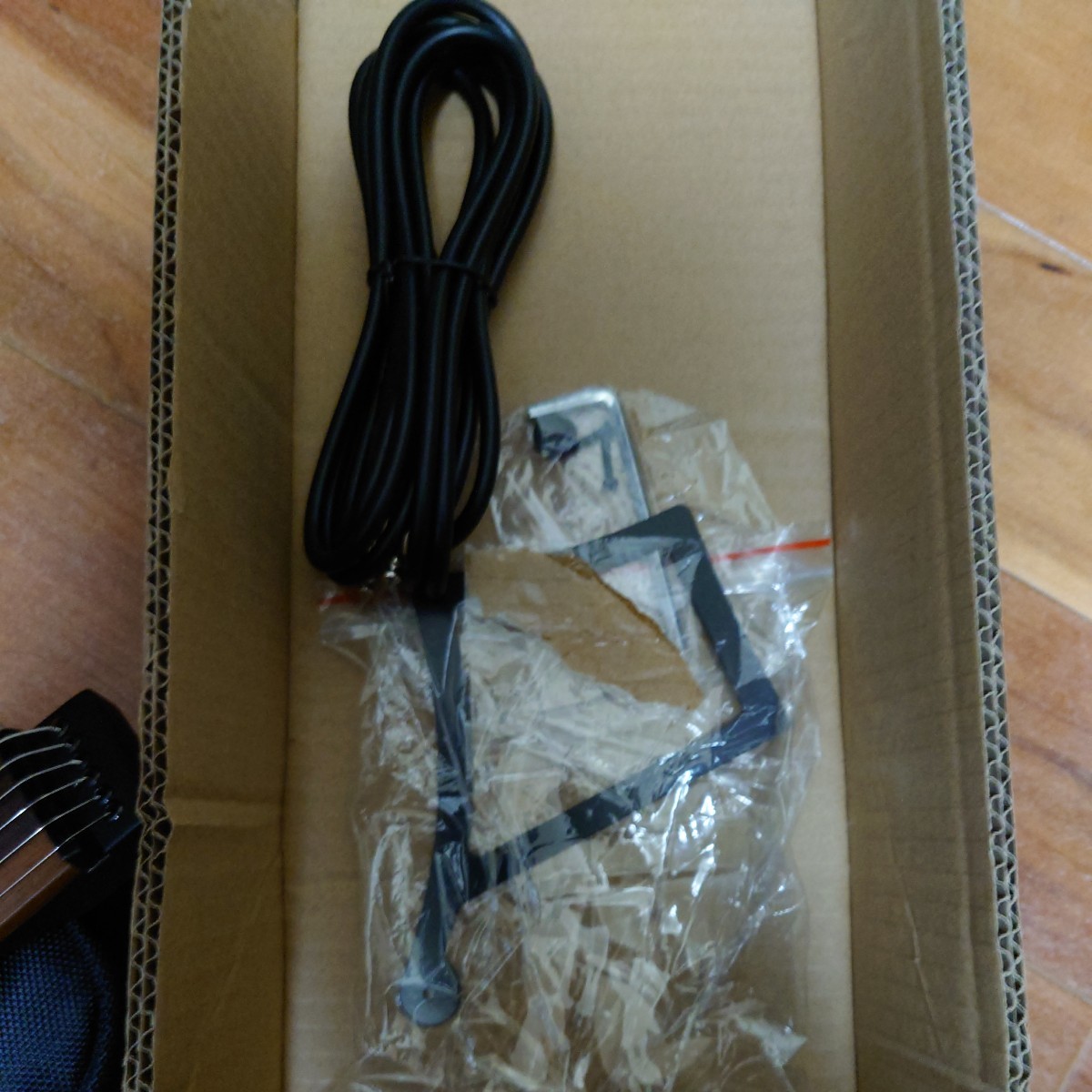 送料無料】トラベルギター Anygig Vox amplugのおまけ付き トラベル