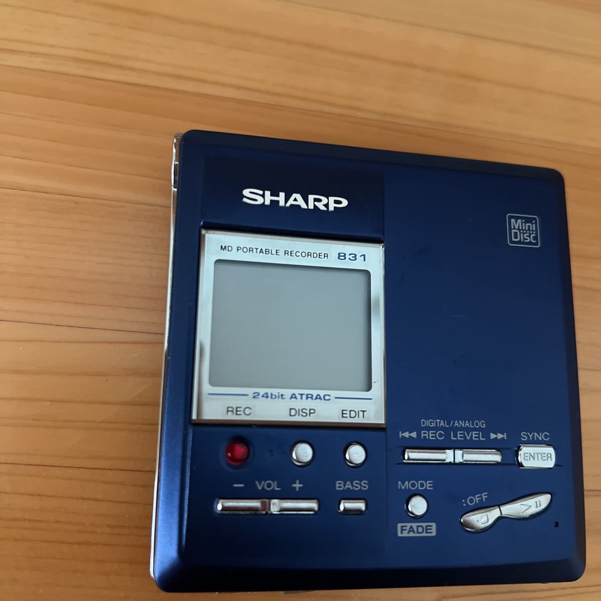 SHARP MD ウォークマン ジャンク MD-MT831 検索用（ソニー SONY