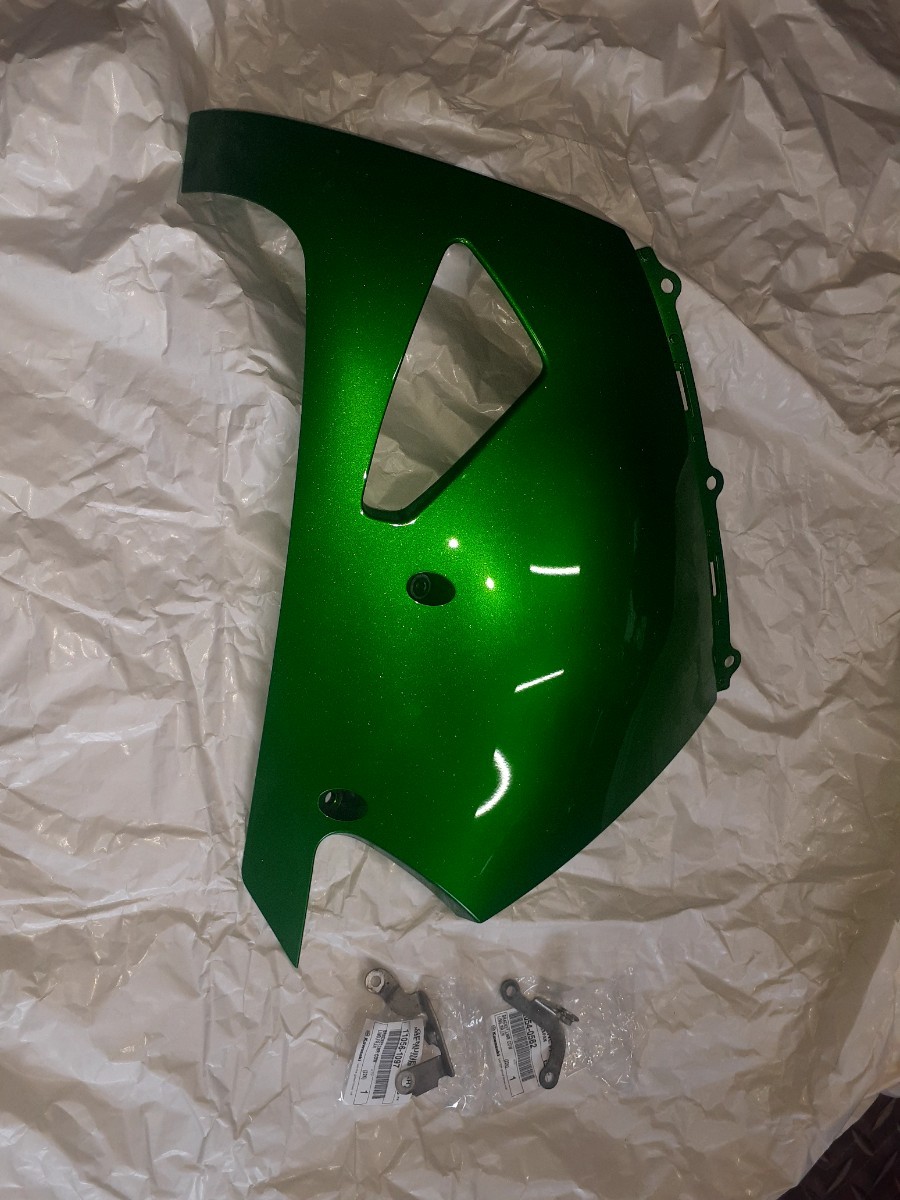 カワサキ ZX-14R ZZR1400 ZX14R ZZR-1400 純正アンダ－カウル