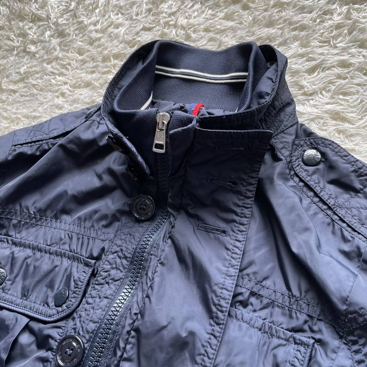 未使用級美品 モンクレール【圧巻の存在感】MONCLER ミリタリー