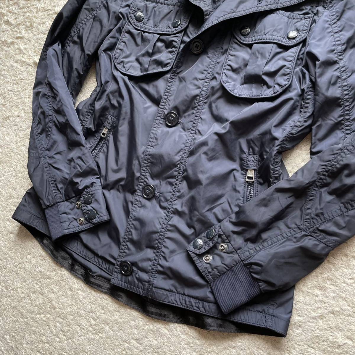 未使用級美品 モンクレール【圧巻の存在感】MONCLER ミリタリー