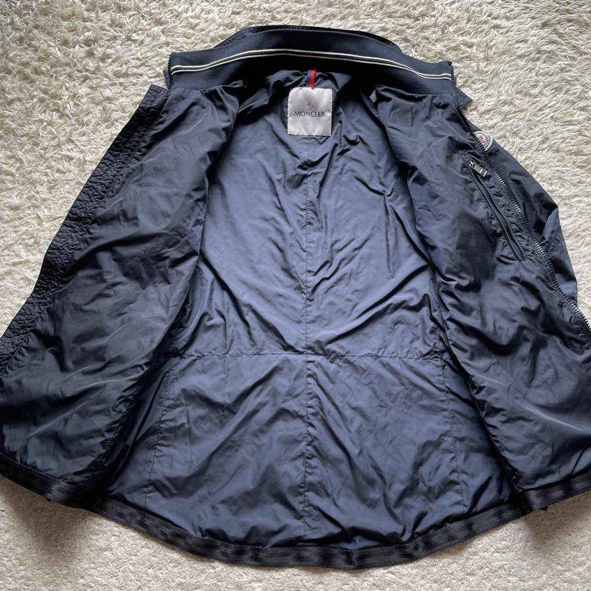 未使用級美品 モンクレール【圧巻の存在感】MONCLER ミリタリー