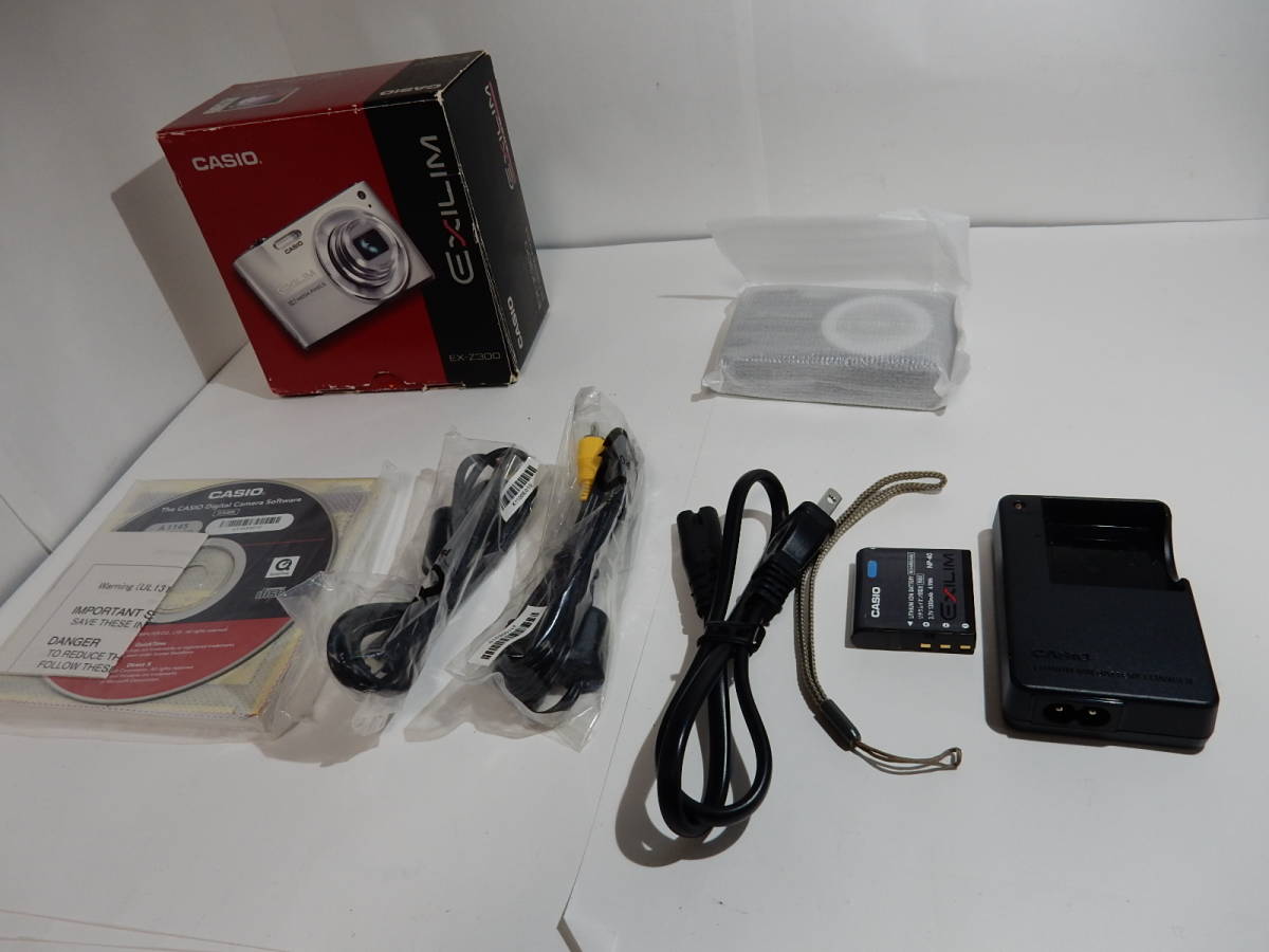 CASIO EXILIM EX-Z300 デジカメ 付属品 動作OK 充電OK カシオ CASIO