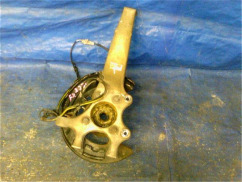 トヨタ 純正 レクサスIS 《 GSE25 》 右フロントナックルハブ P10200-23005012