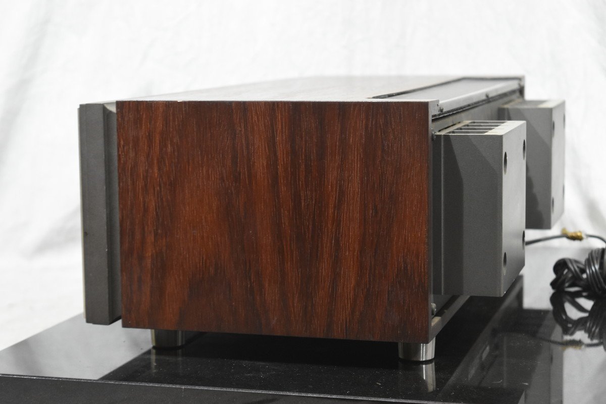 2台セット　LUXMAN ラックスマン　マニュアルパワーアンプ　B-12 LUXMAN ラックスマン M-2000 ステレオパワーアンプ LUXMAN - ステレオ