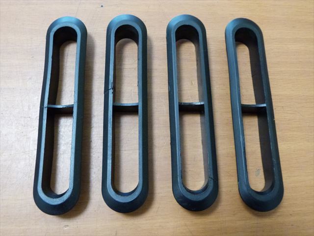 ブルーバード510SSS　リアＣピラーベントインナーフィニッシャー