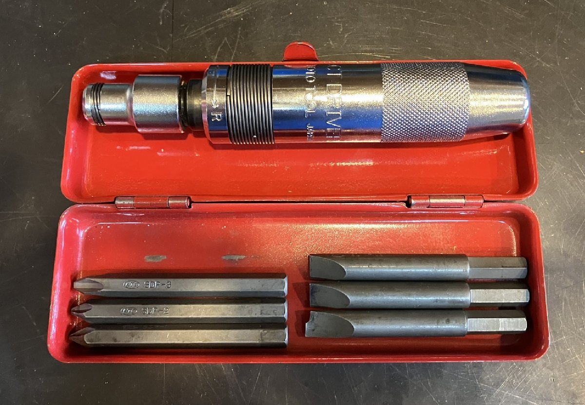 KTC インパクトドライバー ショックドライバーセット 差込角12.7mm 正転/逆転可 (プラスビット/マイナスビット)USEDです。