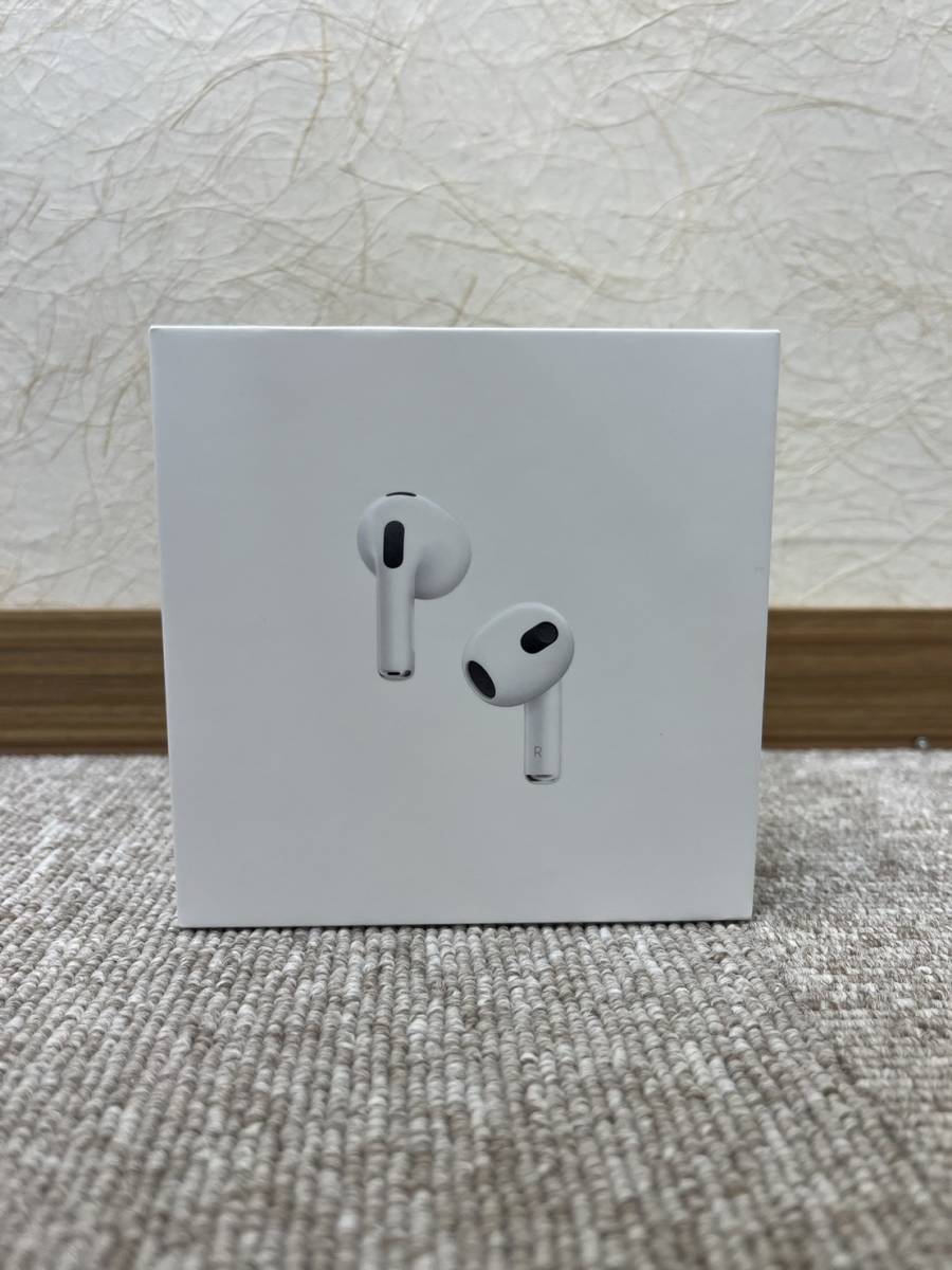 【RSA-568】未使用品 未開封品 Apple アップル AirPods エアポッズ 第三世代 MPNY3J/A 白 ホワイト Bluetooth ブルートゥース イヤホン 